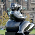 Modern Famous Artist Fernando Botero nue metal bronze fat woman girl femme sculpture statue